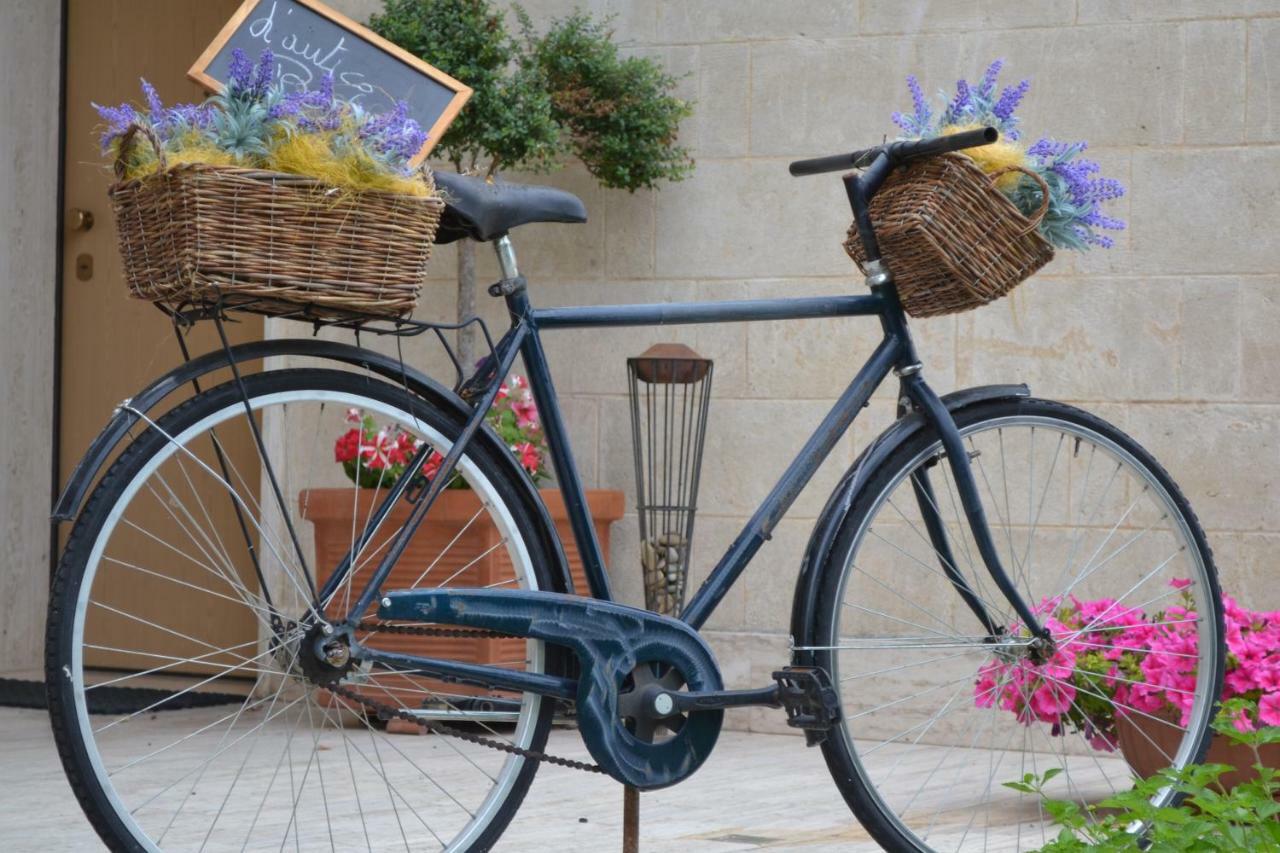 L' Antico Borgo Martella Екстериор снимка